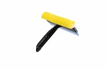 SHORT SQUEEGEE WITH INSECT REMOVING SPONGE