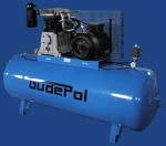 GUDEPOL kolbkompressor GD 70-500-1210; mahuti 500l, tootlikkus 1210l/min, max. rõhk 10bar, võimsus 7,5kW, toide 400V, statsionaarne